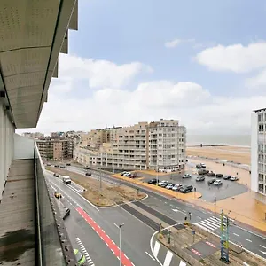 https://bright-and-modern-apartment-with-terrace-near-ostend-beach.bruges-hotels.info